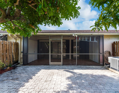 1013 Nw 53rd Street - Photo Thumbnail 31