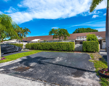 1013 Nw 53rd Street - Photo Thumbnail 40