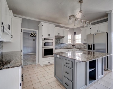 1209 Sw 113th Street - Photo Thumbnail 12