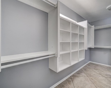 1209 Sw 113th Street - Photo Thumbnail 21