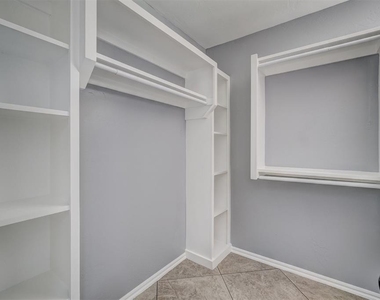 1209 Sw 113th Street - Photo Thumbnail 20