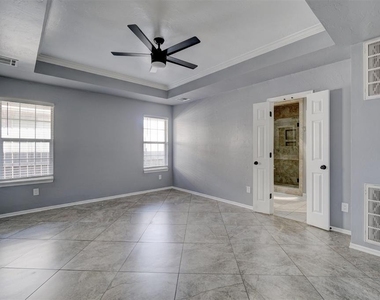 1209 Sw 113th Street - Photo Thumbnail 15