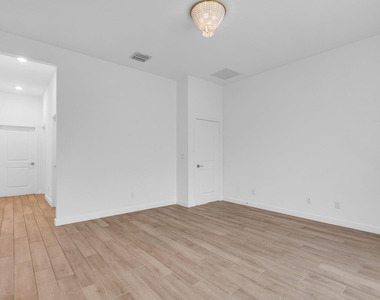 19742 Weathervane Way - Photo Thumbnail 18