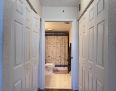 1801 N Flagler Drive - Photo Thumbnail 15