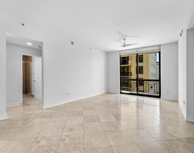 701 S Olive Avenue - Photo Thumbnail 9