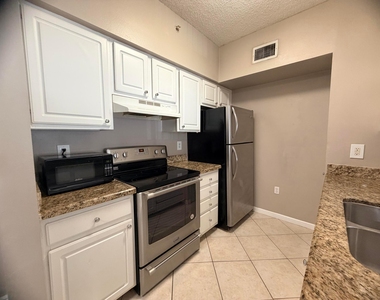 11661 W Atlantic Boulevard - Photo Thumbnail 2