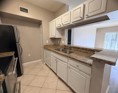 11661 W Atlantic Boulevard - Photo Thumbnail 3