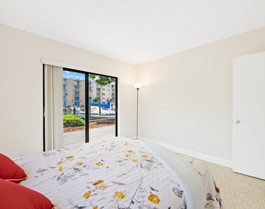 1718 Se 14th Street - Photo Thumbnail 20
