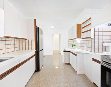 1718 Se 14th Street - Photo Thumbnail 14