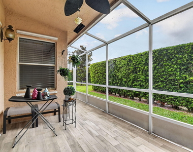 208 Caribe Court - Photo Thumbnail 28