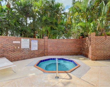 208 Caribe Court - Photo Thumbnail 47