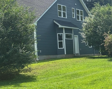 810/812 E Lincoln Street - Photo Thumbnail 26