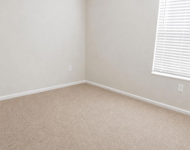 529 Hawley Street - Photo Thumbnail 4