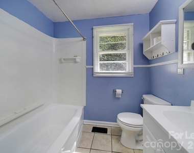 501 Olin Drive - Photo Thumbnail 12