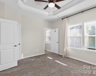 10840 Overlook Mountain Drive - Photo Thumbnail 19
