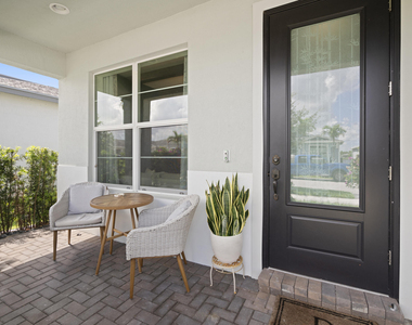 11629 Sw Lyra Drive - Photo Thumbnail 4