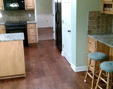 433 Raintree Drive - Photo Thumbnail 22