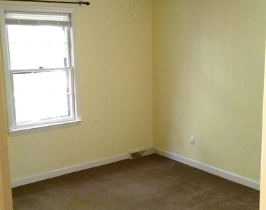 433 Raintree Drive - Photo Thumbnail 9