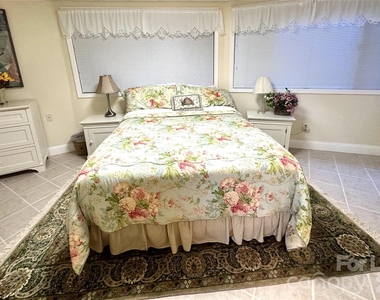 424 Lakeview Drive - Photo Thumbnail 7