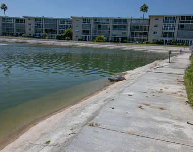 2812 Garden Drive S - Photo Thumbnail 18