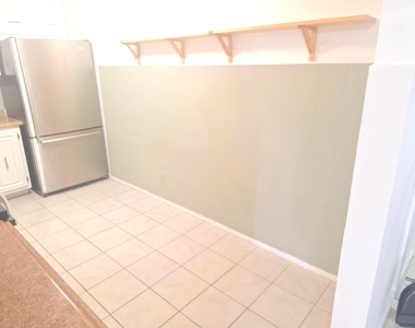 959 Se 2nd Avenue - Photo Thumbnail 12
