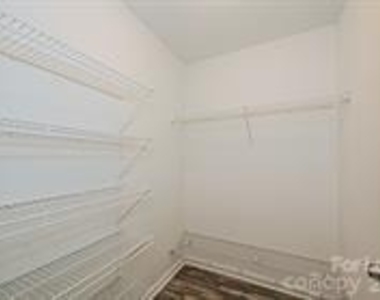 312 Hoskins Mill Lane - Photo Thumbnail 6