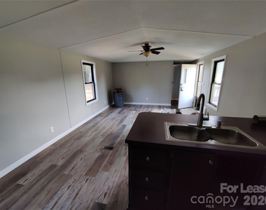 1809 Dallas Stanley Highway - Photo Thumbnail 5