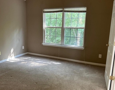 4621 Grier Farm Lane - Photo Thumbnail 17