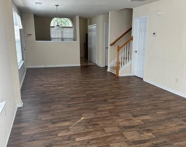 4621 Grier Farm Lane - Photo Thumbnail 8