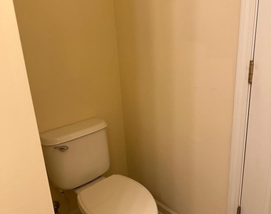 4621 Grier Farm Lane - Photo Thumbnail 16
