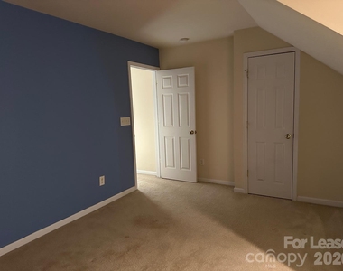 4621 Grier Farm Lane - Photo Thumbnail 28