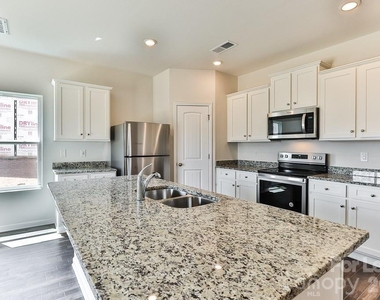 6136 Ahoskie Drive - Photo Thumbnail 7