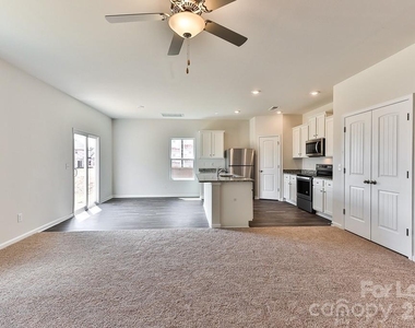 6136 Ahoskie Drive - Photo Thumbnail 6