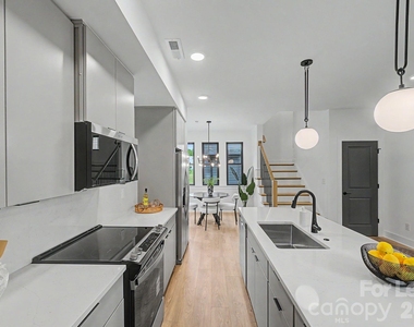 6717 Tracy Avenue - Photo Thumbnail 19