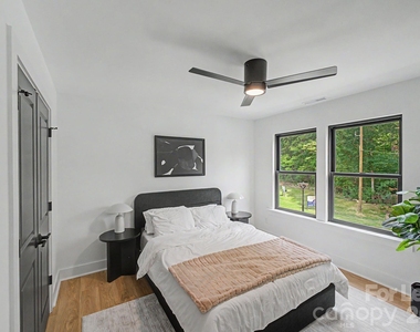 6717 Tracy Avenue - Photo Thumbnail 12