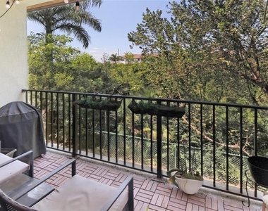 10473 Nw 82nd Street - Photo Thumbnail 12