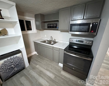 209 Brookview Road - Photo Thumbnail 26