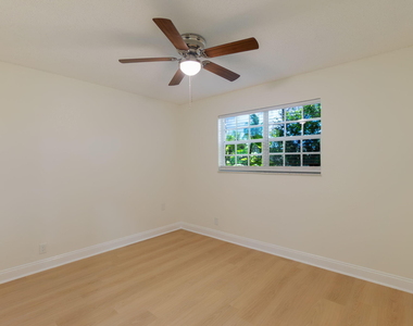 2831 N Seacrest Boulevard - Photo Thumbnail 19