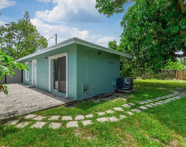 2831 N Seacrest Boulevard - Photo Thumbnail 27