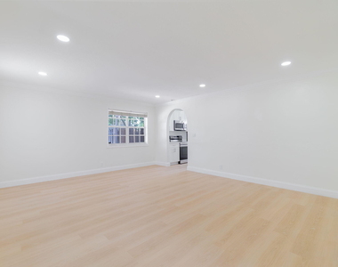 2831 N Seacrest Boulevard - Photo Thumbnail 21