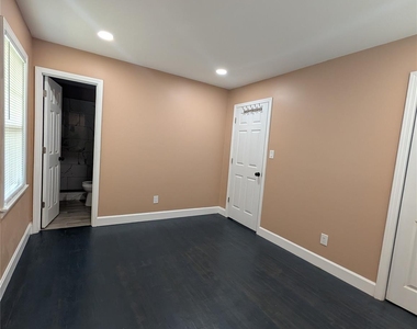 2800 Dalecrest Drive - Photo Thumbnail 16
