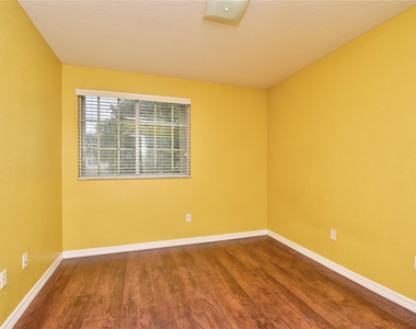 8982 Chambers Street - Photo Thumbnail 15