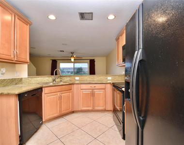 8982 Chambers Street - Photo Thumbnail 9