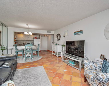 3540 Ocean Boulevard - Photo Thumbnail 12