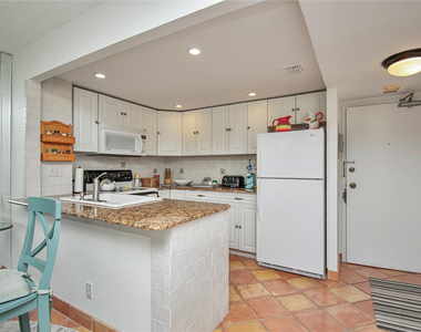 3540 Ocean Boulevard - Photo Thumbnail 10