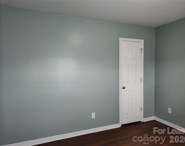 5226 Beam Lake Drive - Photo Thumbnail 22