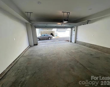 2027 Tears Lane - Photo Thumbnail 19
