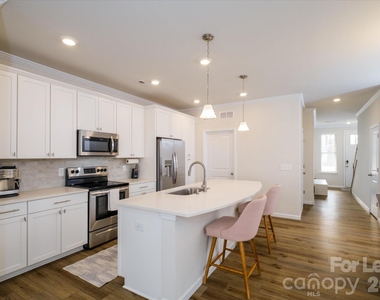 6135 Snowy Egret Avenue - Photo Thumbnail 7