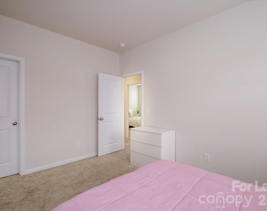 6135 Snowy Egret Avenue - Photo Thumbnail 23