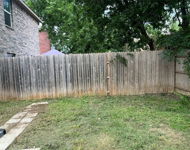 925 Parkplace Ridge - Photo Thumbnail 6